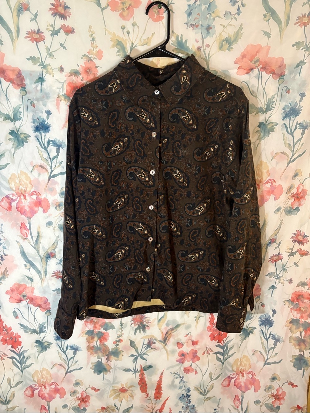 Vintage Paisley Button-Up Shirt in Dark Brown with Subtle Accents